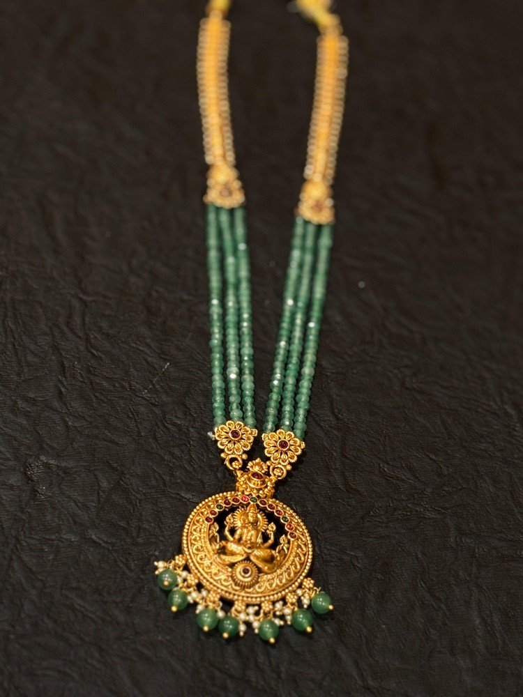 Antique Crystal mani CM020