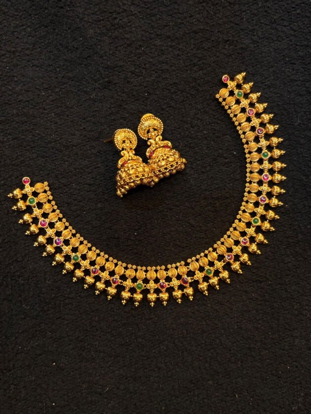 Antique Gund necklace SN004M
