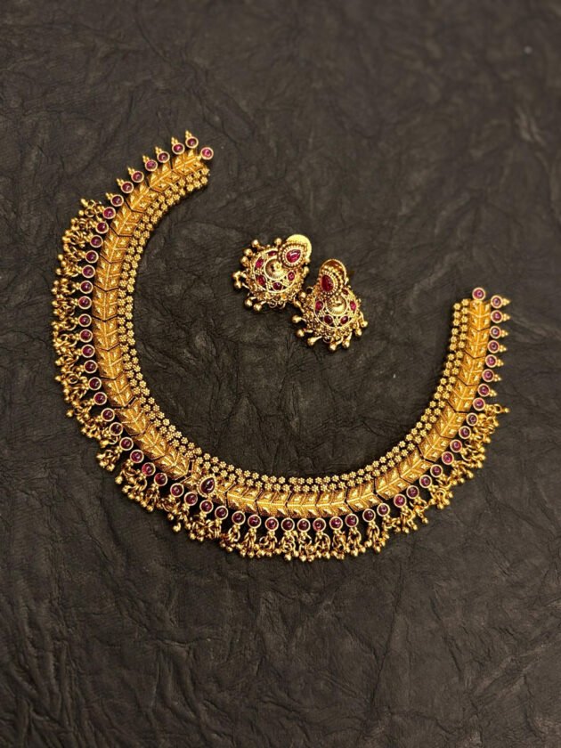 Antique Necklace SN005